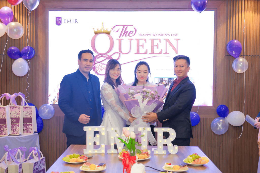The Queen – Vì nàng là nữ hoàng: EMIR tưng bừng chào mừng ngày 8/3