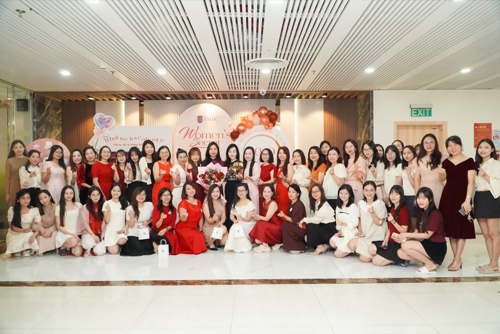 Women’s Secret: Vẻ đẹp ẩn sau những nàng thơ EMIR