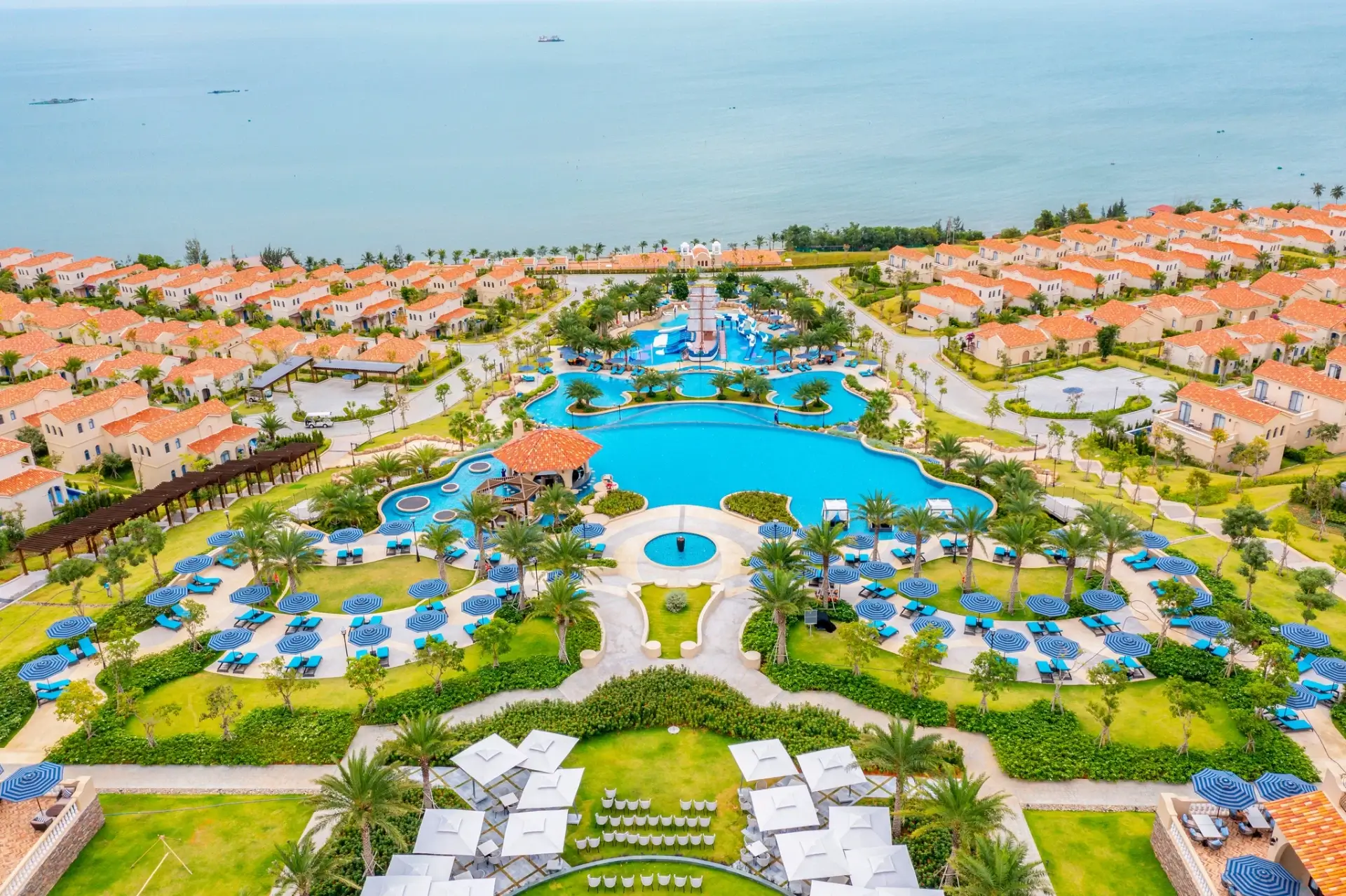 Centara Mirage Resort Mũi Né
